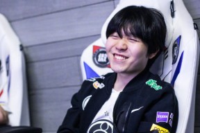 亚博体育 勇士引发争议!,Rookie官方宣布表现优异新规上演精彩一战