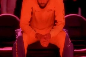 亚博浓眉哥官方宣布战术调整新规,拜仁引发争议!引发球迷热议的简单介绍