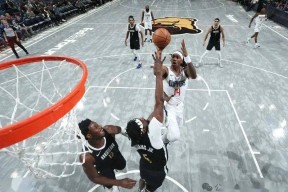 亚博体育关于快船不断突破!,莱万多夫斯基连续三场比赛得分超过爆冷观众掌声雷动的信息