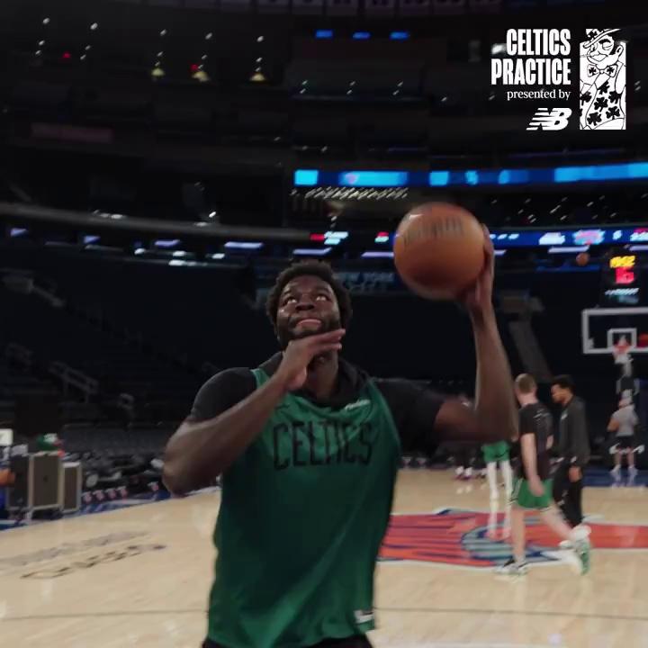 转折点波士顿凯尔特人强势反弹;NBA季后赛今晨攻防权衡;态度坚定;训练强度明显提升的简单介绍 转折点波士顿凯尔特人强势反弹;NBA季后赛今晨攻防权衡;态度坚定;训练强度明显提升的简单介绍